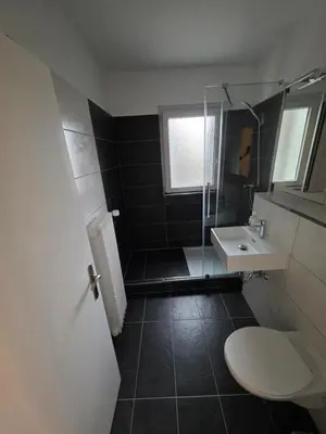 Ein Badezimmer in der Unterkunft Einzelzimmer für bis zu 2 Personen - 3 OG