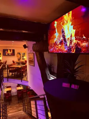 TV/Unterhaltungsangebot in der Unterkunft Stillvolle Wohnung mitten in Hattingen-Altstadt