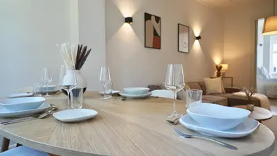 Ein Sitzbereich in der Unterkunft Luxuriöse Stadtvilla Nähe Düsseldorf & Köln & Essen - Messe