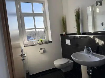 Ein Badezimmer in der Unterkunft Modernes Studio am Hafen Bergkamen - Hannah