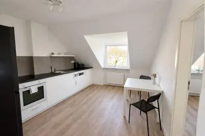Küche/Küchenzeile in der Unterkunft Two-Bedroom Apartment