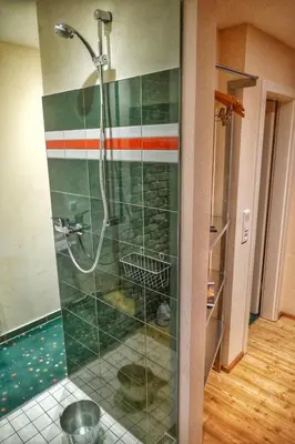 Ein Badezimmer in der Unterkunft Road Stop Mettmann