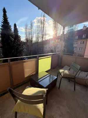 Ein Balkon oder eine Terrasse in der Unterkunft Living in the heart of Kreuzviertel!