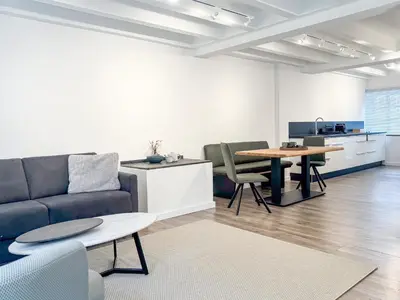 Ein Sitzbereich in der Unterkunft Gutshaus am Rhein