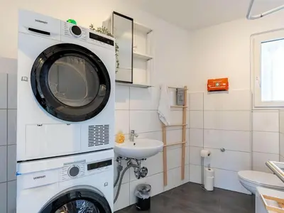 Küche/Küchenzeile in der Unterkunft BudgetRoom 3 Schlafzimmer Workers Home