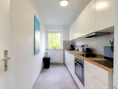 Küche/Küchenzeile in der Unterkunft BudgetRoom 3 Schlafzimmer Workers Home
