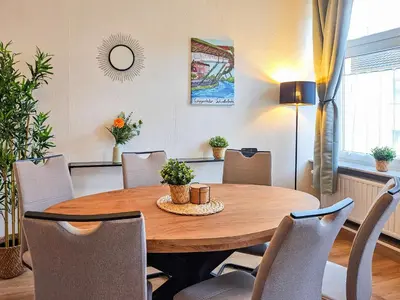 Ein Sitzbereich in der Unterkunft Wuppertal nähe DUS, 2 Bedrooms, Parking