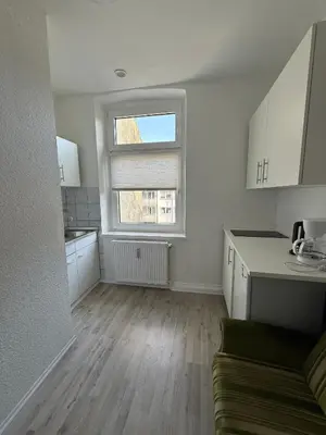 Küche/Küchenzeile in der Unterkunft Ferienwohnung Essen Frohnhausen 2