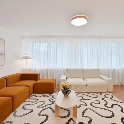 Beautiful 2-Room Apartment in City Center with Kitchen and Free Wifi
