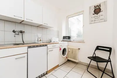 Küche/Küchenzeile in der Unterkunft Work & Stay apartments Solingen