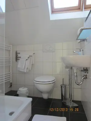 Ein Badezimmer in der Unterkunft Altstadt Hotel Rheinblick