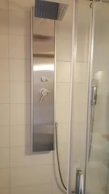 Ein Badezimmer in der Unterkunft Hotel Bergische Schweiz