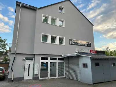 Das Gebäude in dem sich das Aparthotel befindet