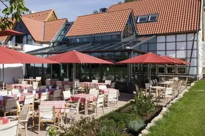 Ein Restaurant oder anderes Speiselokal in der Unterkunft Gut Kump Gastronomie und Hotel