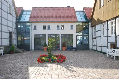 Das Gebäude in dem sich das Hotel befindet