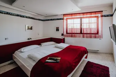 Ein Bett oder Betten in einem Zimmer der Unterkunft Road Stop Dortmund