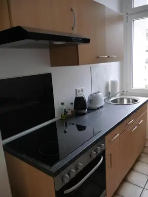 Küche/Küchenzeile in der Unterkunft Schöne Ferien und Messewohnung Nähe Düsseldorf und Köln