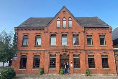 Das Gebäude in dem sich das Hotel befindet