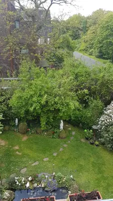 Ein Garten an der Unterkunft Appartementwohnung Antonia