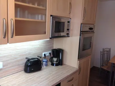 Küche/Küchenzeile in der Unterkunft FRANKES SLEEP INN, Sauna, 3 Wohnungen 1, 2, 4 Zimmer