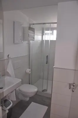 Ein Badezimmer in der Unterkunft Apartment Dusseldorf-City