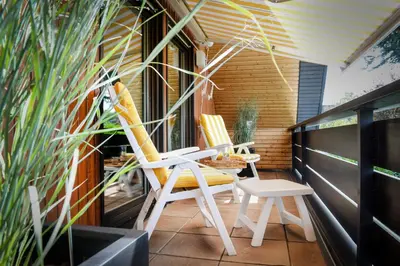 Ein Patio oder anderer Außenbereich in der Unterkunft Messeapartment Sunny Side