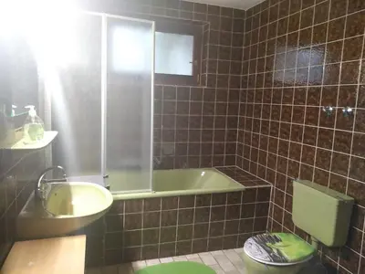 Ein Badezimmer in der Unterkunft Gäste Monteurzimmer Haus Südstadt