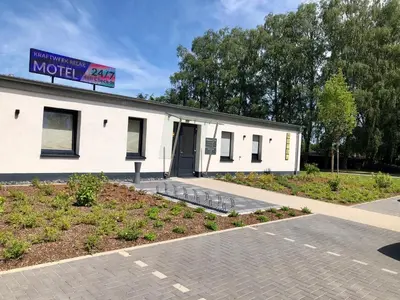 Das Gebäude in dem sich das Motel befindet