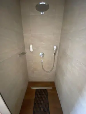 Ein Badezimmer in der Unterkunft Hotel Alt Westerholt