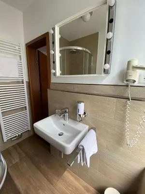 Ein Badezimmer in der Unterkunft Hotel Alt Westerholt