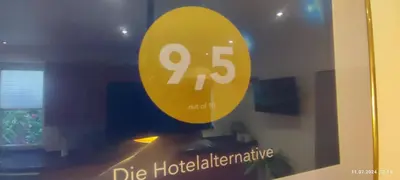 Ein Zertifikat, Auszeichnung, Logo oder anderes Dokument, das in der Unterkunft Die Hotelalternative ausgestellt ist
