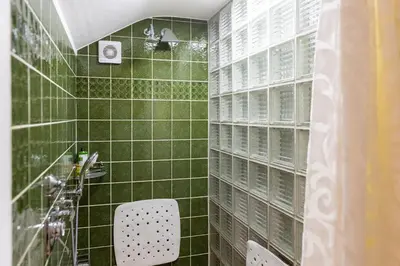 Ein Badezimmer in der Unterkunft Neanderland-Apartment