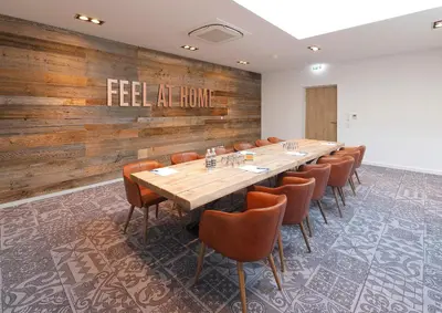 Der Geschäftsbereich oder Konferenzraum in der Unterkunft Coffee Fellows Hotel Dortmund