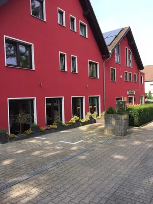Das Gebäude in dem sich das Bed & Breakfast befindet