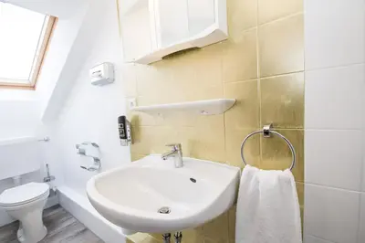 Ein Badezimmer in der Unterkunft Hotel Rave