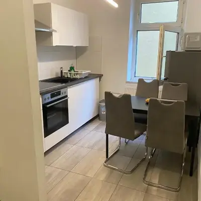 House-In Apartments Essen - Free Parking - WiFi - Kitchen
