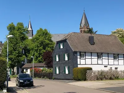 Das Gebäude in dem sich die Ferienwohnung befindet