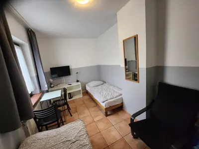 TV/Unterhaltungsangebot in der Unterkunft Studio-Apartments & möblierte Wohnungen für Monteure zentral in Mülheim an der Ruhr