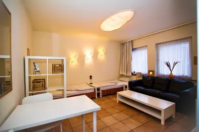 Ein Sitzbereich in der Unterkunft Studio-Apartments & möblierte Wohnungen für Monteure zentral in Mülheim an der Ruhr