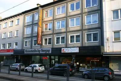 Das Gebäude in dem sich die Ferienwohnung befindet