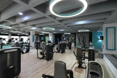 Das Fitnesscenter und/oder die Fitnesseinrichtungen in der Unterkunft VitaLounge Sports & Spa Hotel