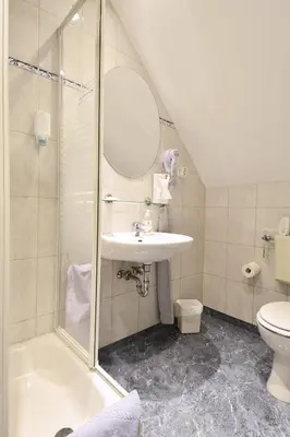 Ein Badezimmer in der Unterkunft Hotel Haus Kleimann-Reuer