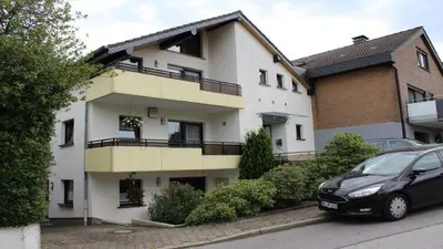 Das Gebäude in dem sich die Ferienwohnung befindet