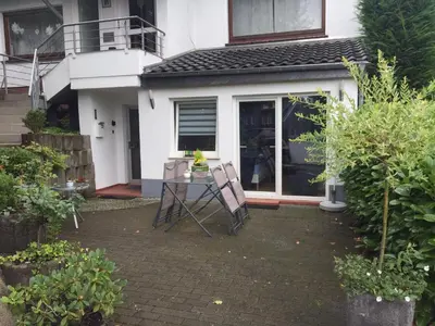 Ein Garten an der Unterkunft Ferienwohnung Wuppertal Ronsdorf Elias Eller