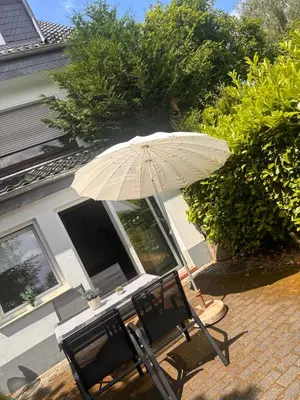 Ein Garten an der Unterkunft Ferienwohnung Wuppertal Ronsdorf Elias Eller