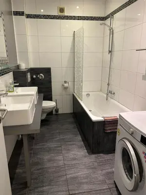 Ein Badezimmer in der Unterkunft Apartment Breite Str. 83