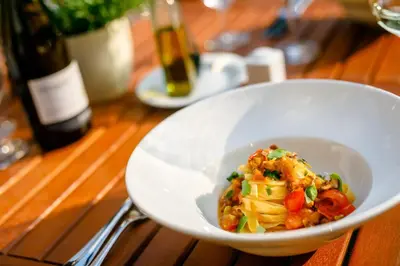 Essen im Hotel oder in der Nähe