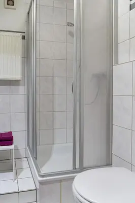Ein Badezimmer in der Unterkunft Apartment Widey Str. 52