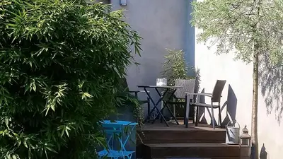 Ein Garten an der Unterkunft Glück Auf im Pott