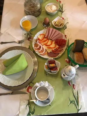 Essen im Hotel oder in der Nähe